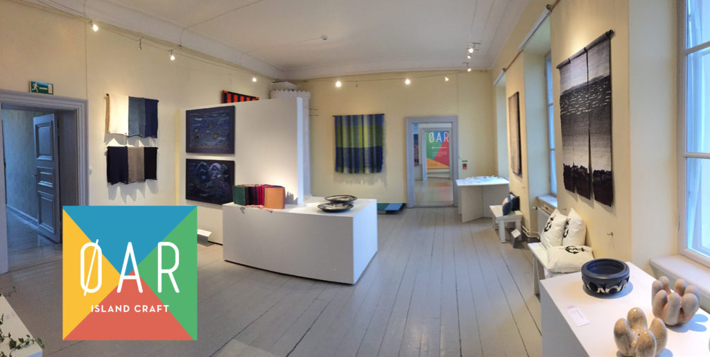 5. maist kuni 8. septembrini on Ahvenamaal avatud näitus ØAR. Island Craft. Näitusel on väljas nelja Läänemere saare – Ahvenamaa, Gotland, Hiiumaa ja Bornholm –